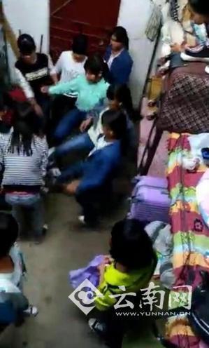 10����һŮ��ʩ��Ůͬѧ ���������ĺ�δͣ��