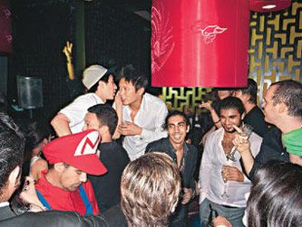 逼死女友流产家暴 明星糜烂私生活曝光