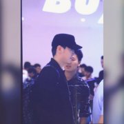 ��ʱ��֮�ǡ������������ˡ� �ž�Ȼ��ת����Ӣ