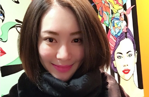 ���ƶ�����Ů���Ƿ�����˭���ݵ� ��Ȼ���������ݹ���Ӱ�Ӿ����