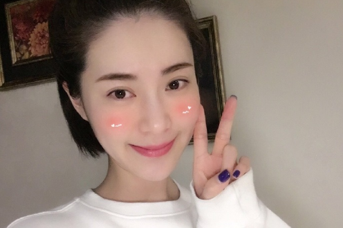 ���ƶ�����Ů���Ƿ�����˭���ݵ� ��Ȼ���������ݹ���Ӱ�Ӿ����