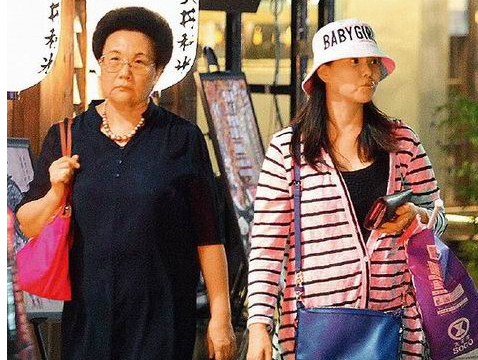 伊能静陪婆婆素颜老好几岁 伊能静感谢婆婆对自己视如己出