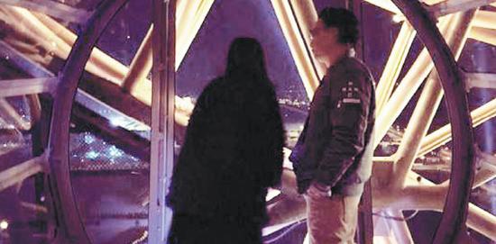 陈奕迅徐濠萦同看演唱会 坐摩天轮秀恩爱