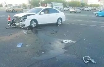 ���磡ŮѧԱ����ײ�����ˣ���������ѧԱ���赣��������