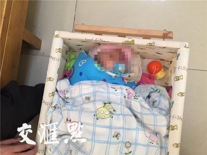 ���´�ŮӤ����ĸ�ĸ�����Ͼ�һ��԰ ����������ҩ��