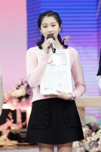 《快乐大本营》助力世界卫生组织关爱艾滋病毒感染者 003