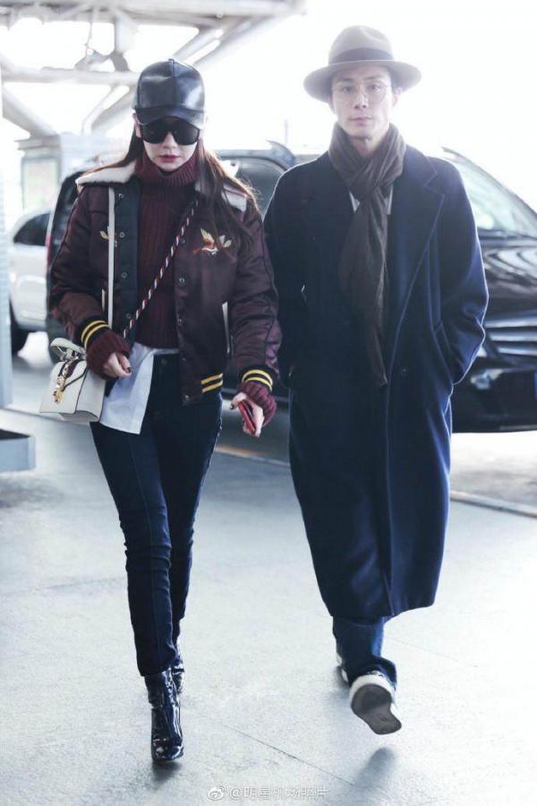 ��ޱ���������� ���ű�ָ����ͬһ���