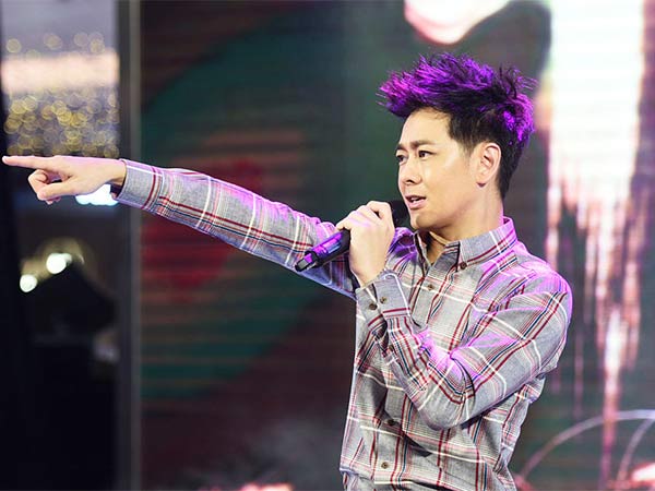 ��־ӱ�����ͬ��