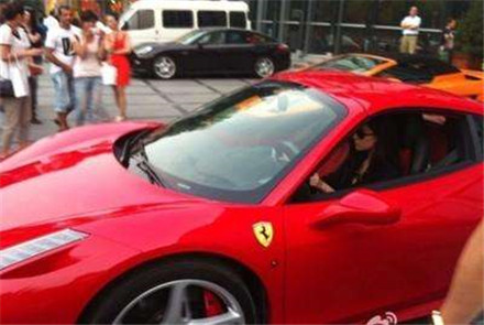 �����Ź���һ�Ƕ��飬����������һ����Σ���37�껹δ��飡