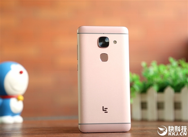 ���ڰ�׿7.0�������ֻ�EUI 6.0�̼����������������