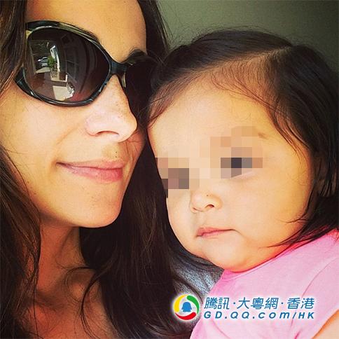 吴彦祖拒当男神 太太Lisa S.:喜欢他谦虚