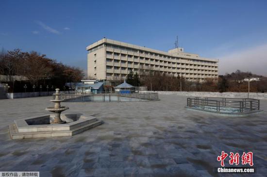 受到袭击的洲际酒店曾于2011年遭塔利班袭击,造成包括袭击者在内的21人死亡。图为喀布尔洲际酒店资料图。 点击进入下一页