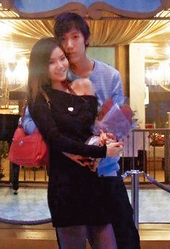 郑少秋女儿曝出不伦恋 郑咏恩知名度几乎超过父亲