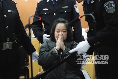 ����Ů�ӽ����Ƹƭ���ؿ�  һ����7����