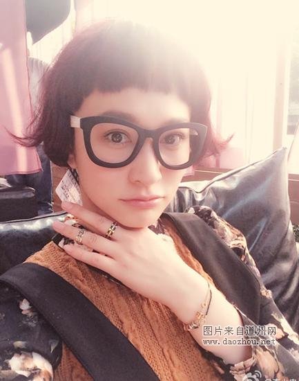 《我的老婆大人是八零后》 李小冉变身80后作女