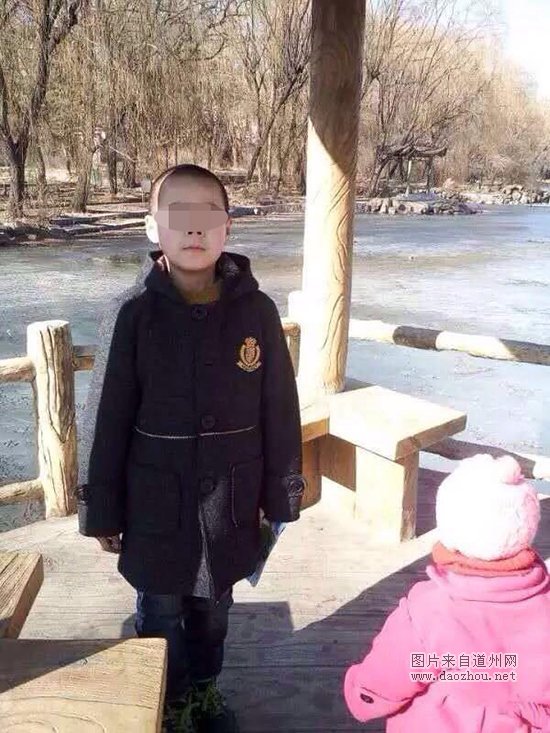 早餐挑食挨妈妈说 十岁男孩离家出走