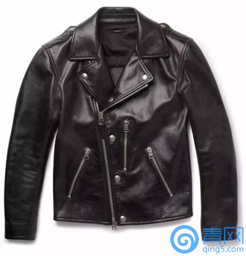 狂拽酷炫搭配法:快速穿好机车夹克的便捷方式