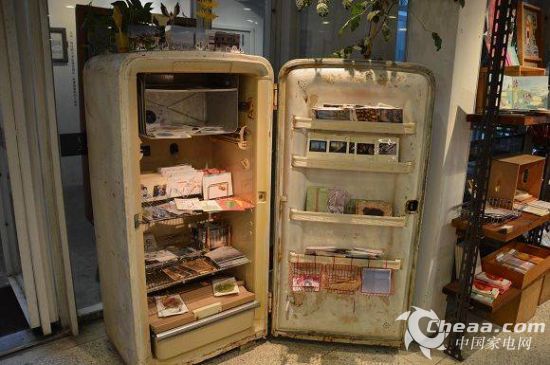 52bb171374a0d6de37cf0aed12e1762ed354af4e