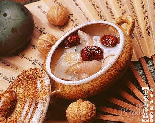 女性养生:红枣丰胸秘籍 凹凸有致吃出来(图)